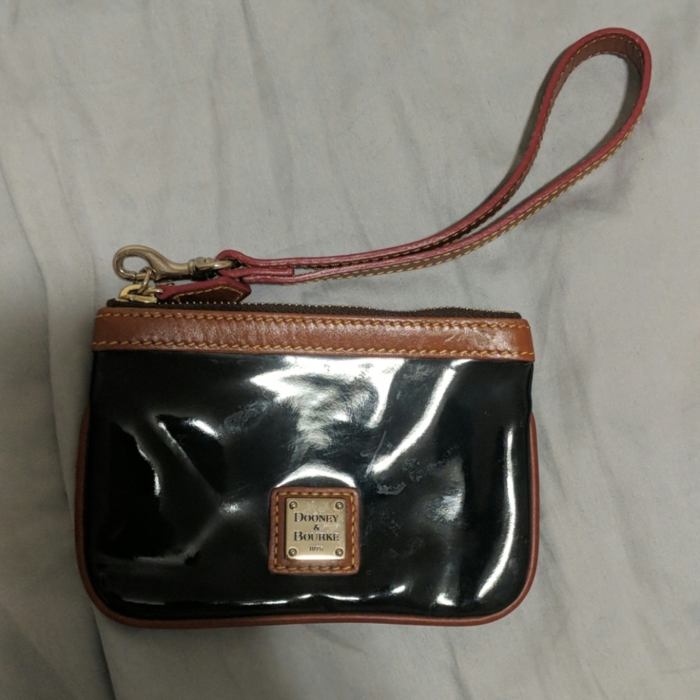 Dooney & Bourke wrislet